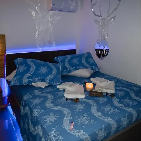 B 1 Luxury Acropolis View Privat Jacuzzi Apartment *